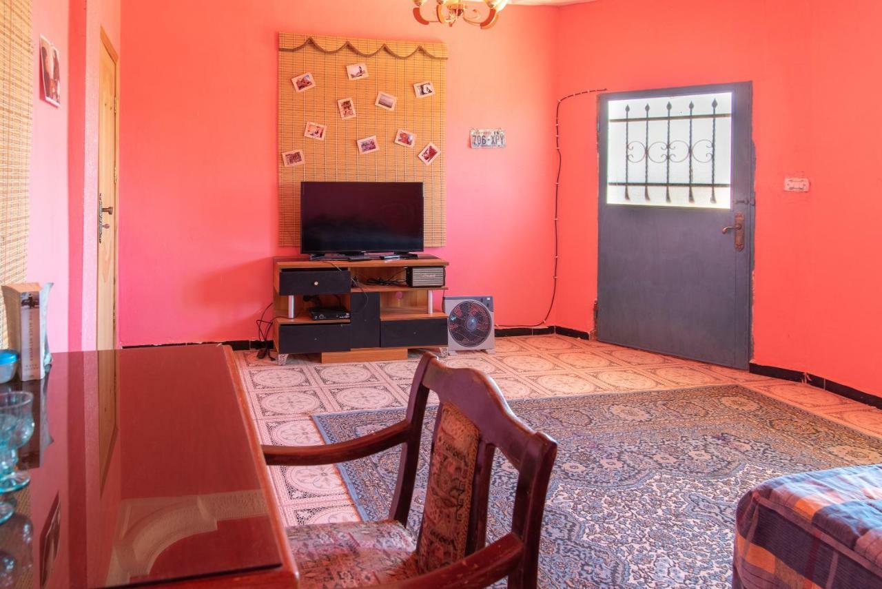 Bedouin Pink Ecohouse Bed and Breakfast Ουάντι Μούσα Εξωτερικό φωτογραφία