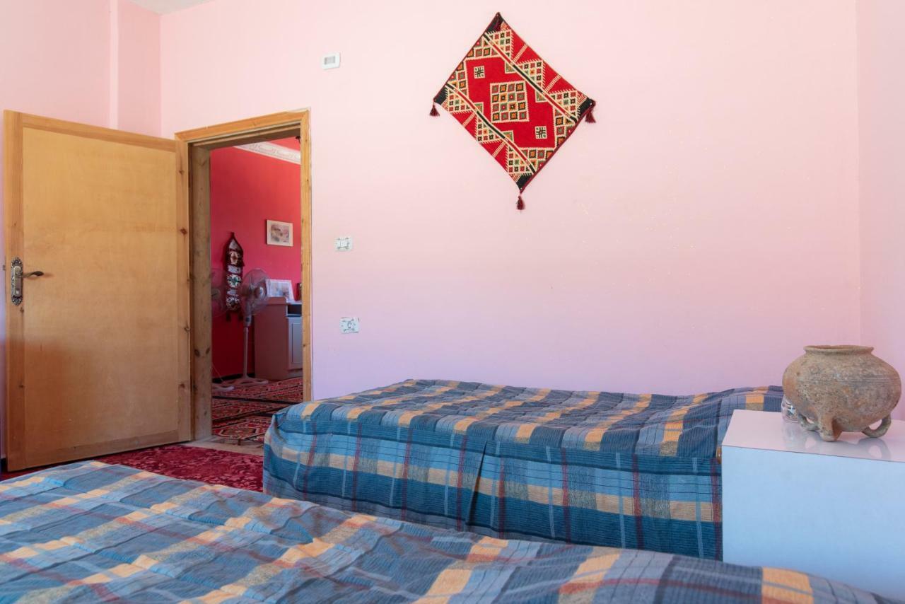 Bedouin Pink Ecohouse Bed and Breakfast Ουάντι Μούσα Εξωτερικό φωτογραφία